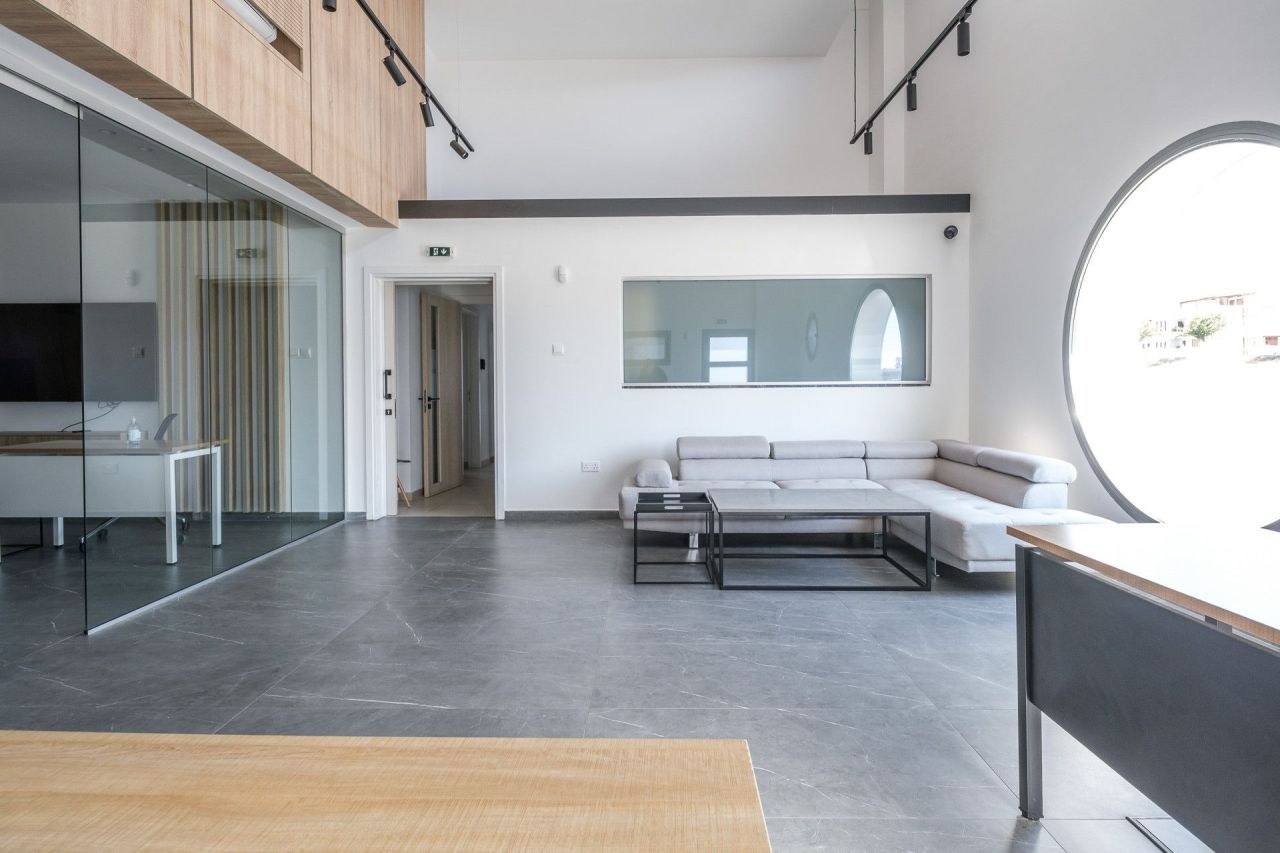 Офис в Агиос Теодоросе, Кипр, 600 м² - фото 8