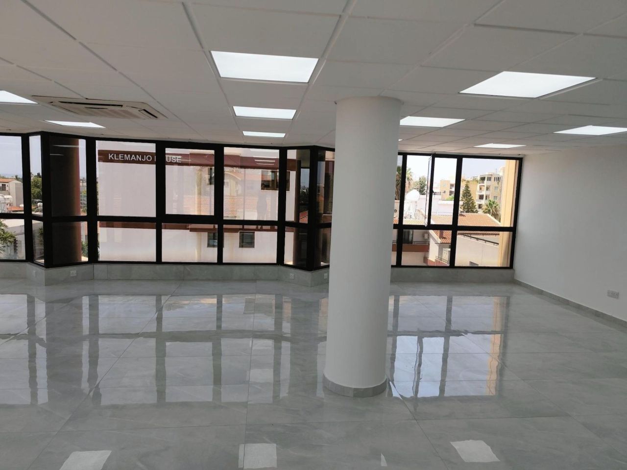 Офис Katholiki, Кипр, 93 м² - фото 8