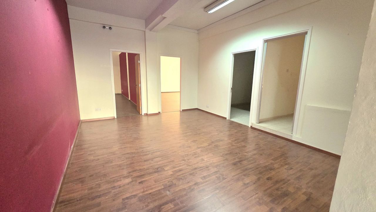 Офис Apostolou Petrou & Pavlou, Кипр, 530 м² - фото 10