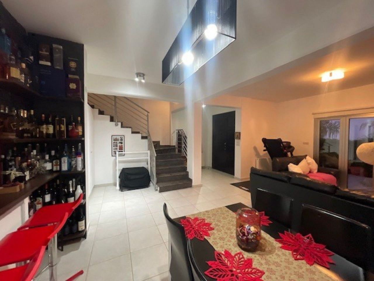 Дом в Айос-Атанасиосе, Кипр, 200 м² - фото 10