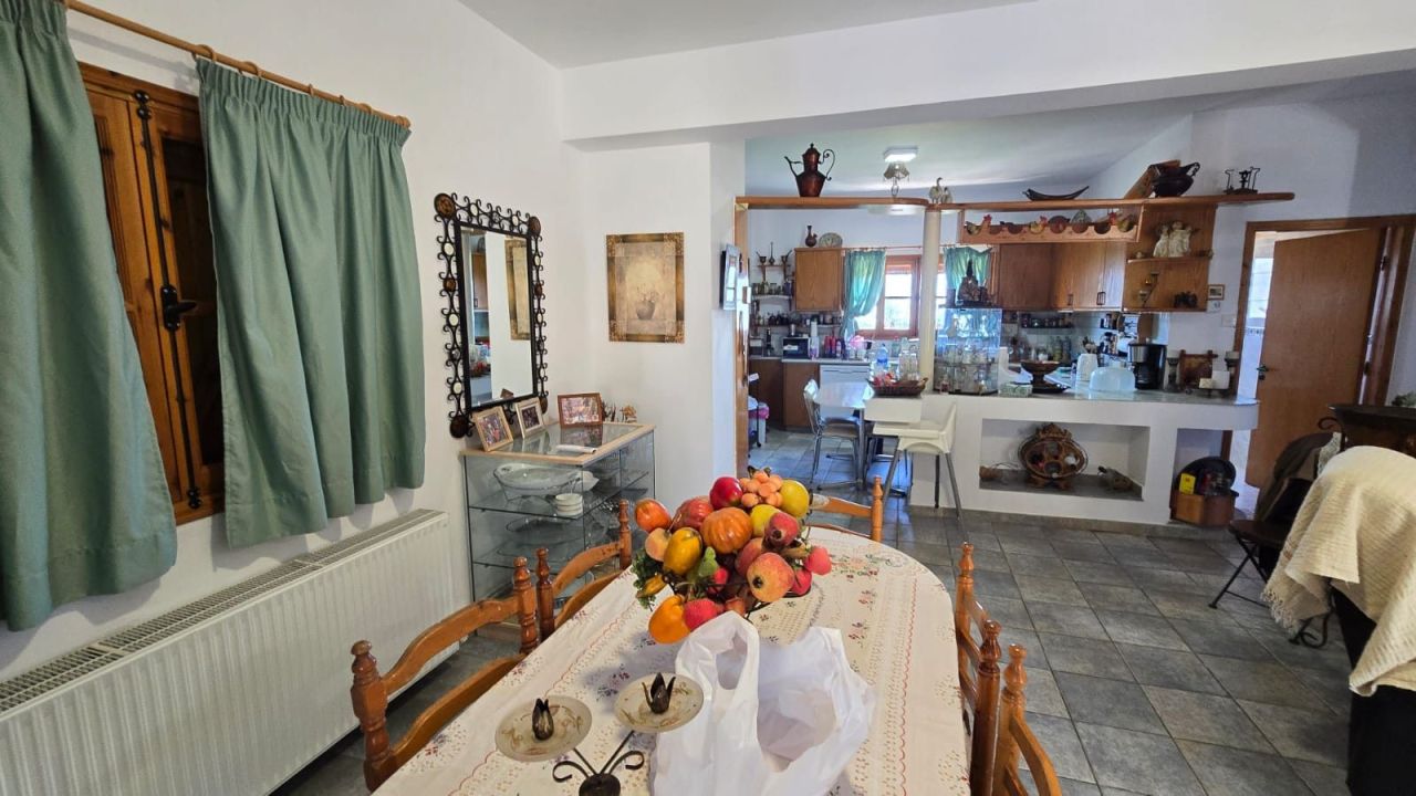 Дом в Лофу, Кипр, 360 м² - фото 8