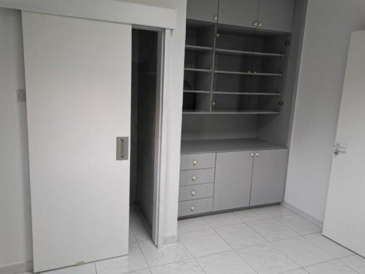 Офис Agia Zoni, Кипр, 90 м² - фото 8