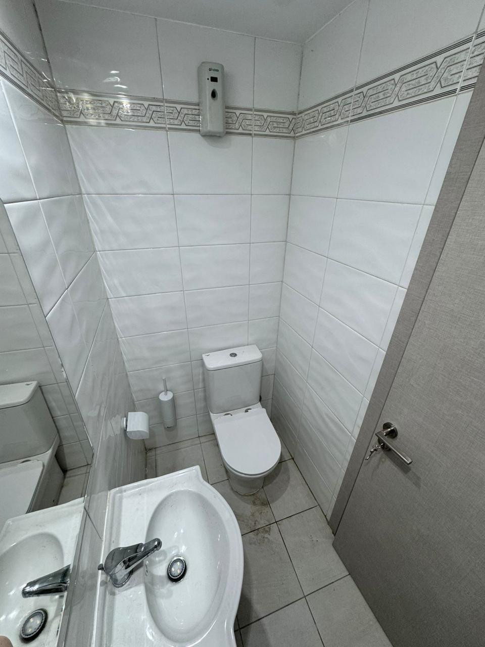Офис Agia Zoni, Кипр, 250 м² - фото 8