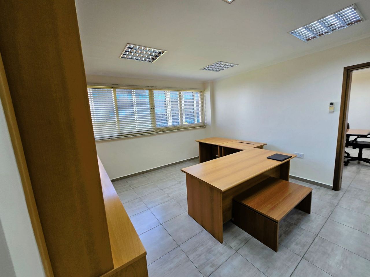 Офис Agia Zoni, Кипр, 173 м² - фото 8