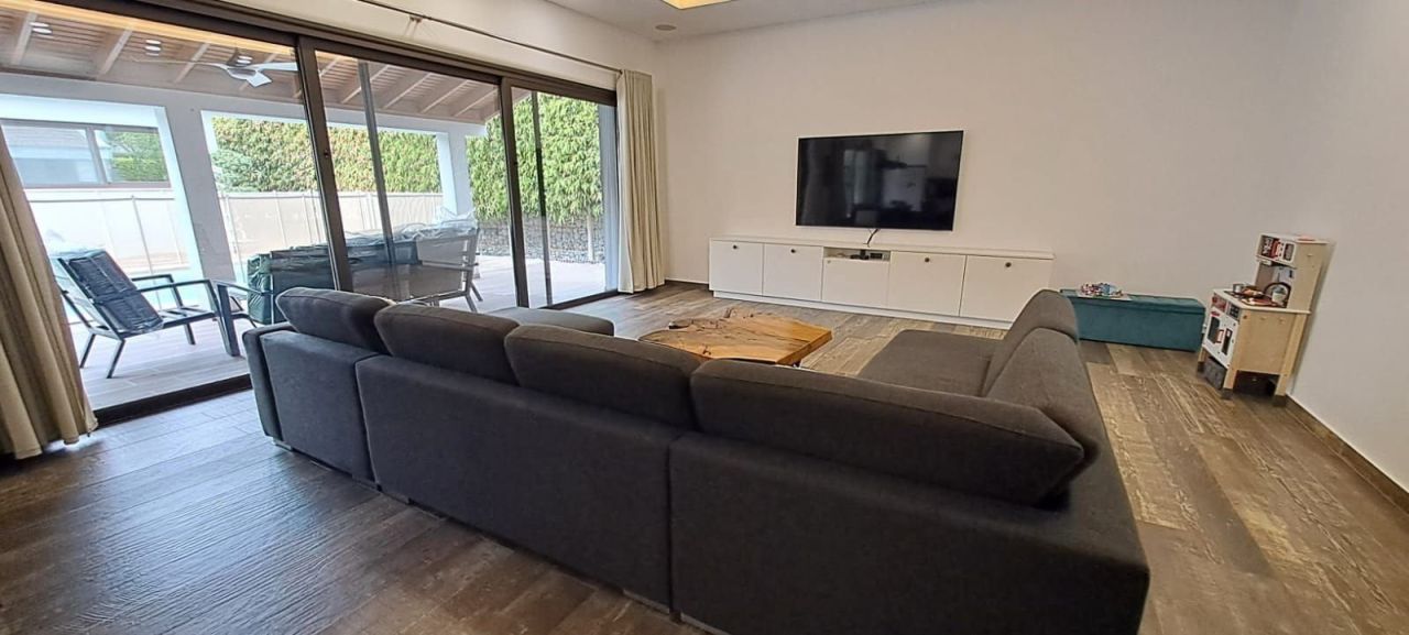 Дом Agia Filaxi, Кипр, 248 м² - фото 8