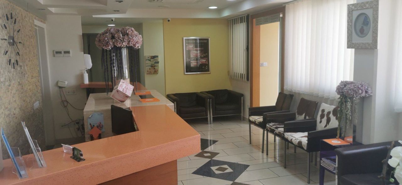 Офис Agia Zoni, Кипр, 75 м² - фото 8
