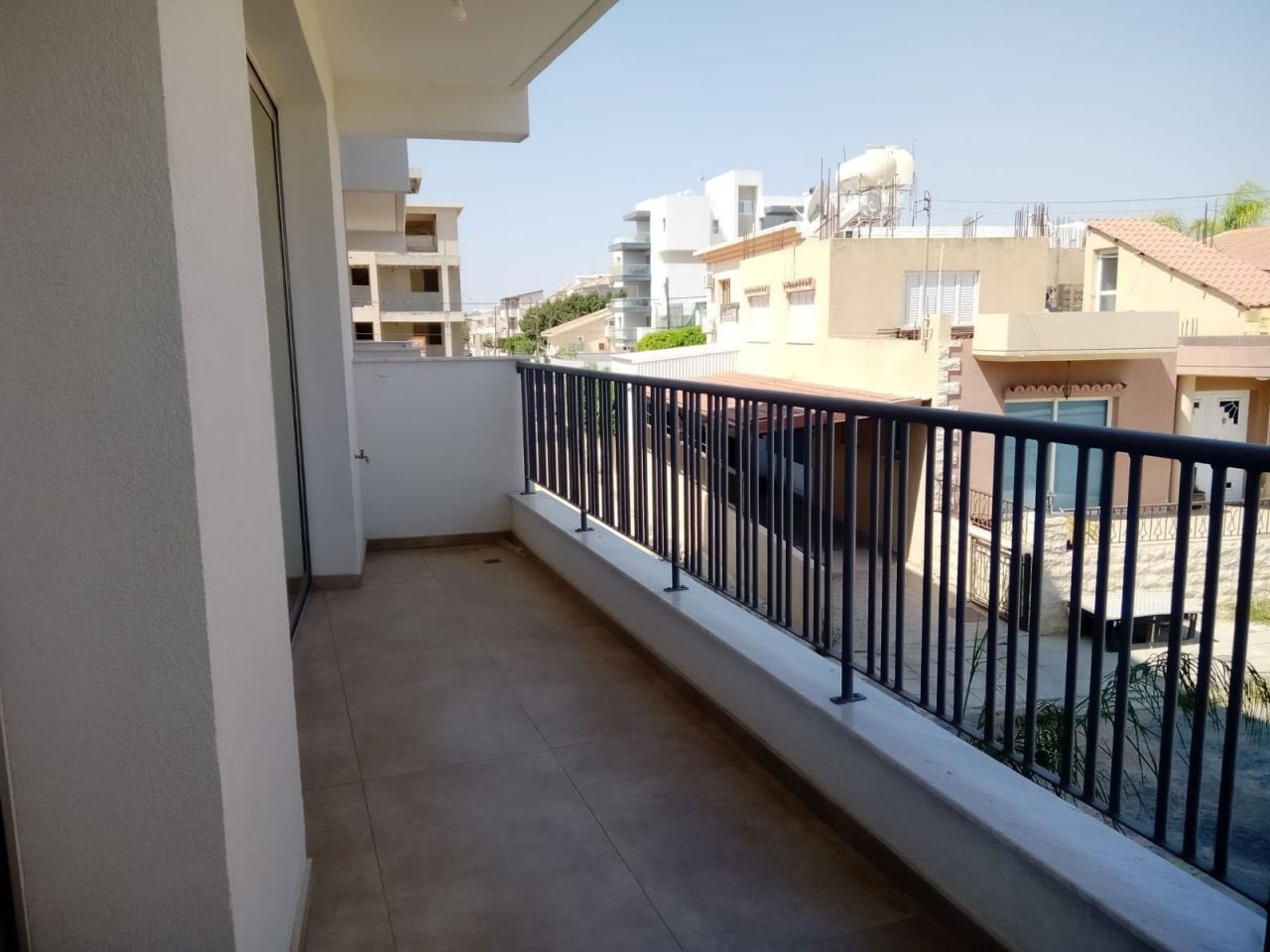 Апартаменты в Като-Полемидии, Кипр, 70 м² - фото 10