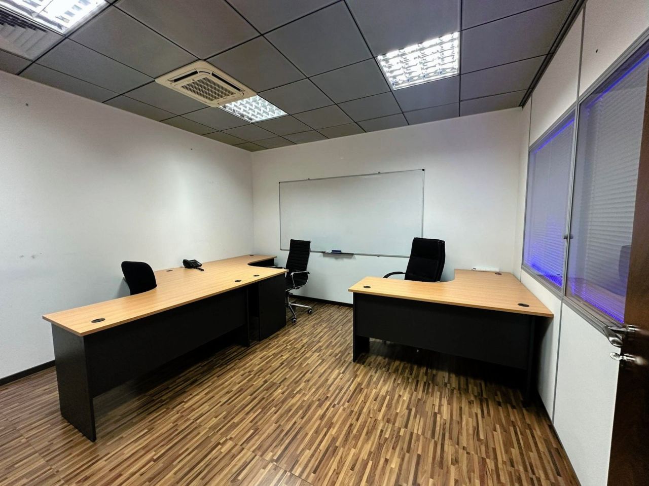 Офис в Пафосе, Кипр, 170 м² - фото 9