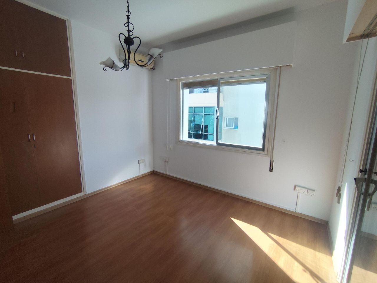 Офис Neapoli, Кипр, 140 м² - фото 9