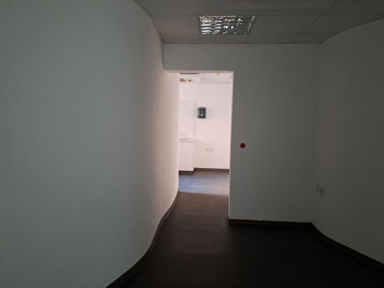 Офис Katholiki, Кипр, 396 м² - фото 9