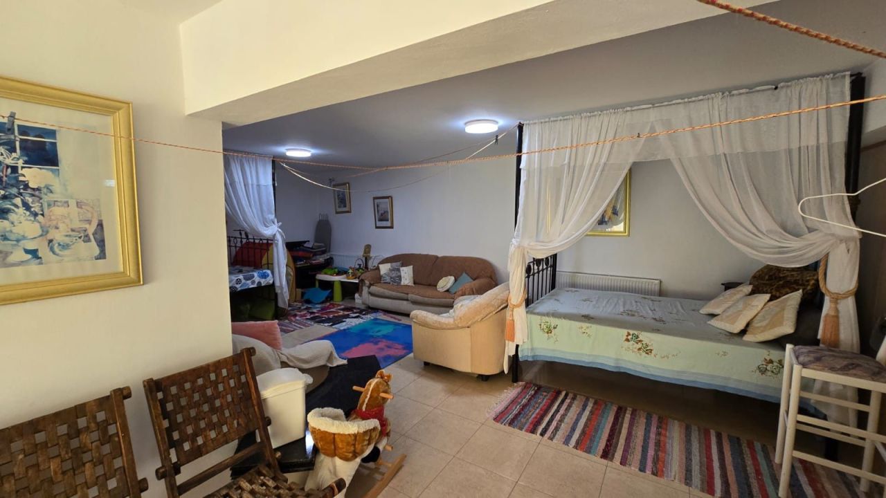 Дом в Лофу, Кипр, 360 м² - фото 9