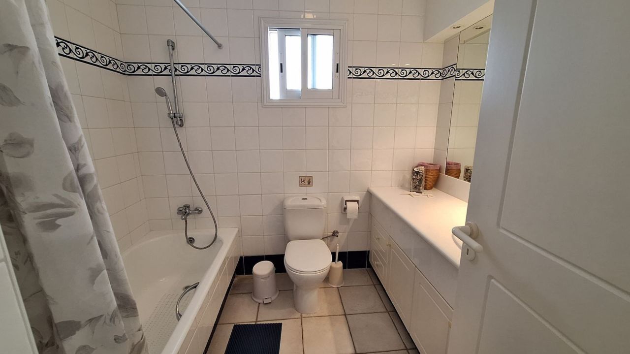 Дом в Хлораке, Кипр, 255 м² - фото 10