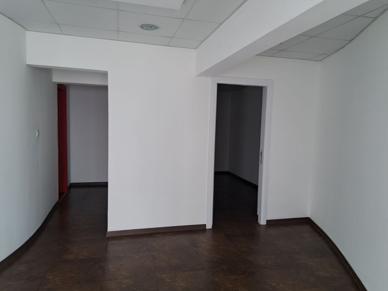 Офис Katholiki, Кипр, 1 584 м² - фото 11