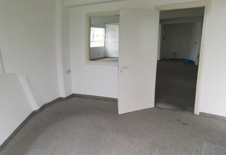 Офис Omonoia, Кипр, 194 м² - фото 8