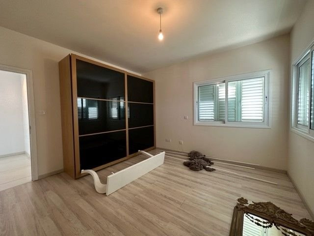 Офис Agios Nicolaos, Кипр, 180 м² - фото 11