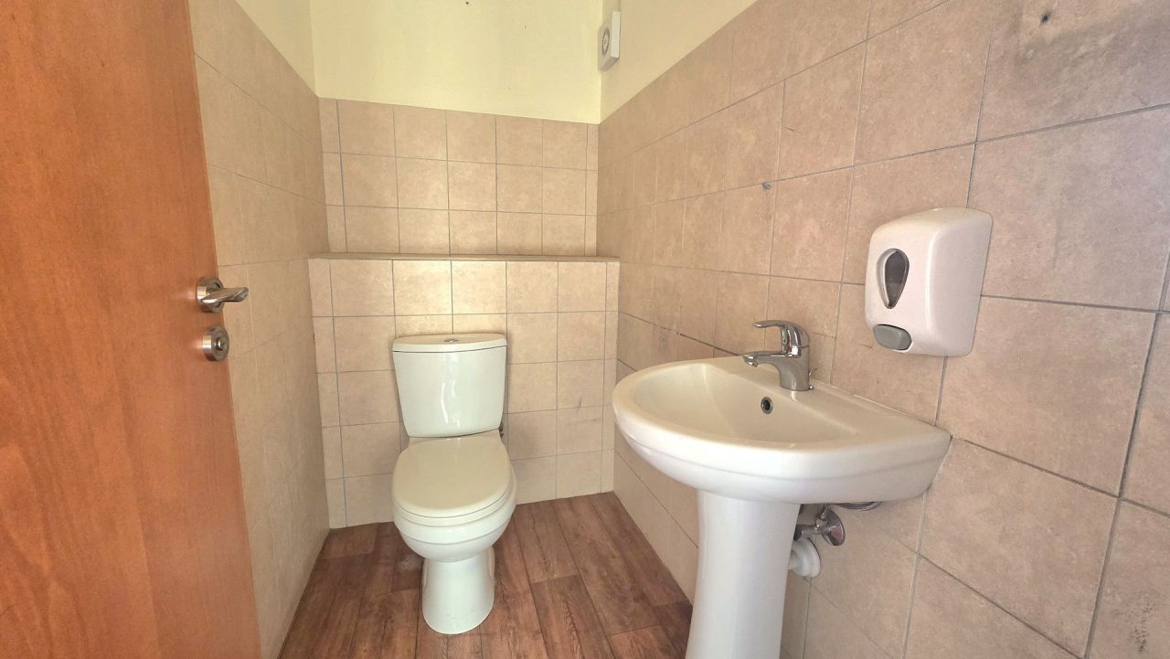 Офис Apostolou Petrou & Pavlou, Кипр, 530 м² - фото 11