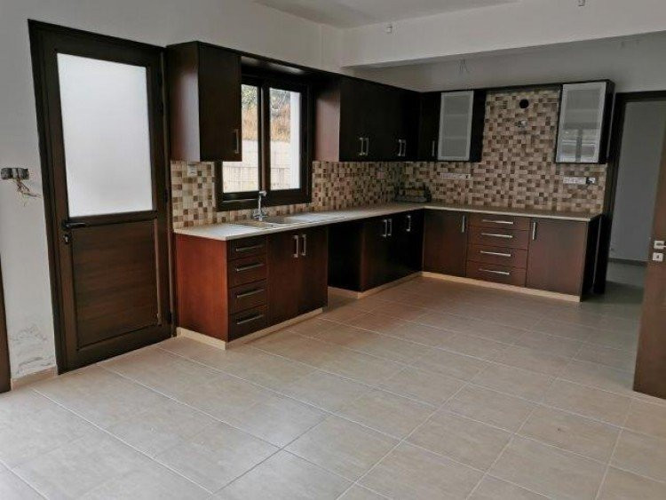 Дом в Эптагонии, Кипр, 275 м² - фото 9