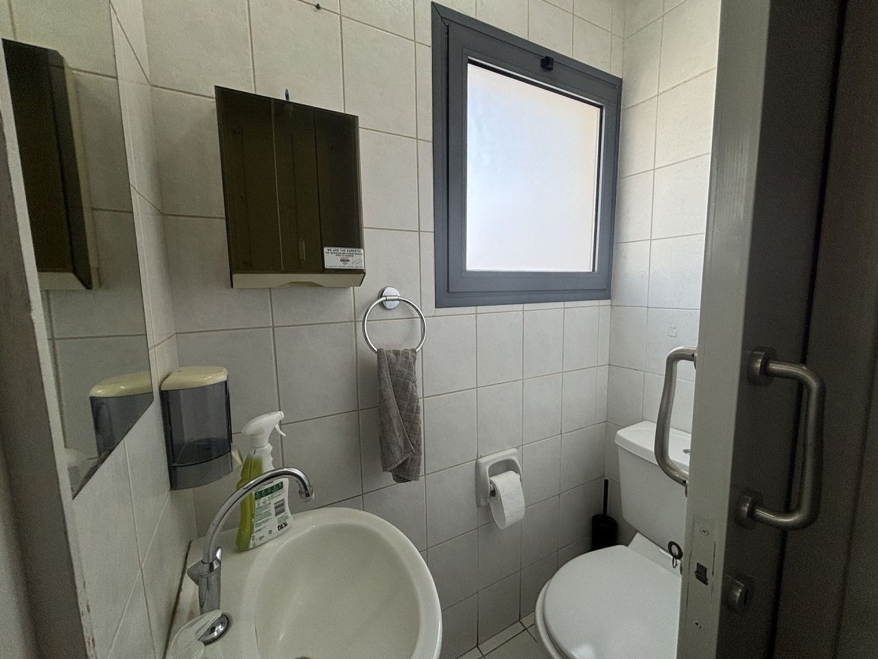 Офис Kapsalos, Кипр, 200 м² - фото 11