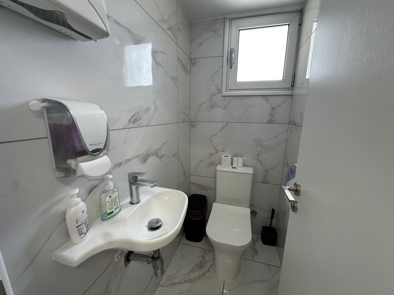 Офис Tsiflikoudia, Кипр, 180 м² - фото 12