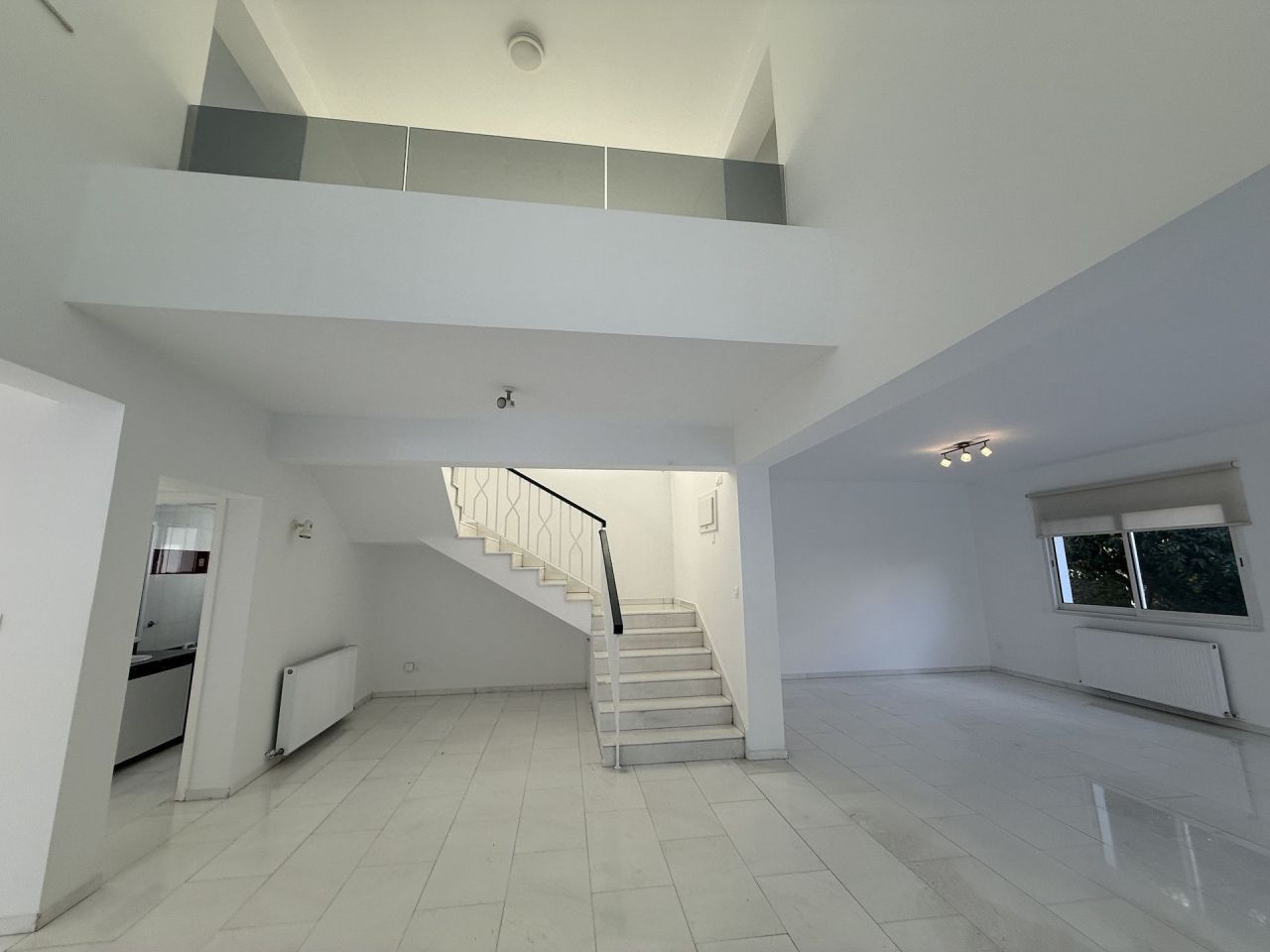 Дом Ekali, Кипр, 400 м² - фото 12