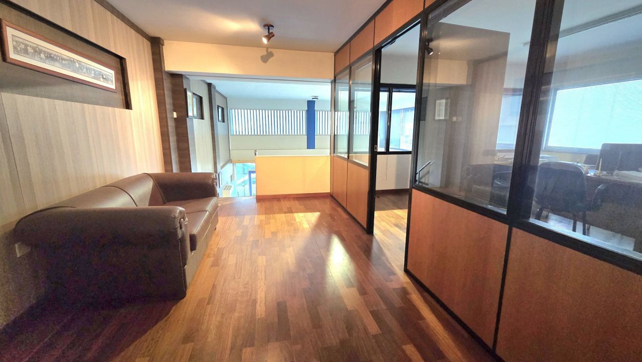 Офис Neapoli, Кипр, 183 м² - фото 12