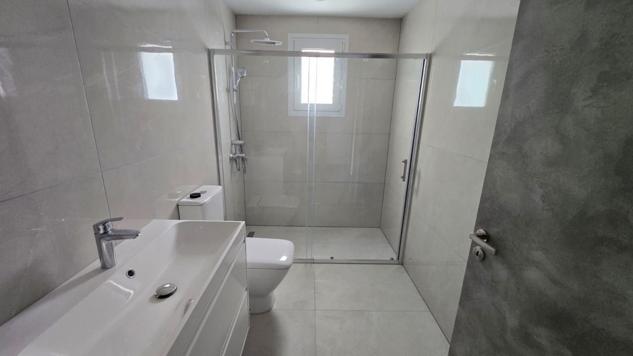 Дом в Агиос Тихоне, Кипр, 500 м² - фото 12