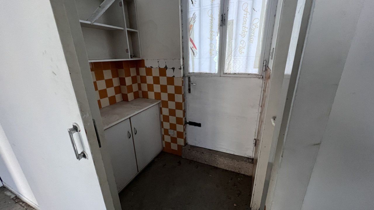 Магазин Ag. Antonios, Кипр, 180 м² - фото 10