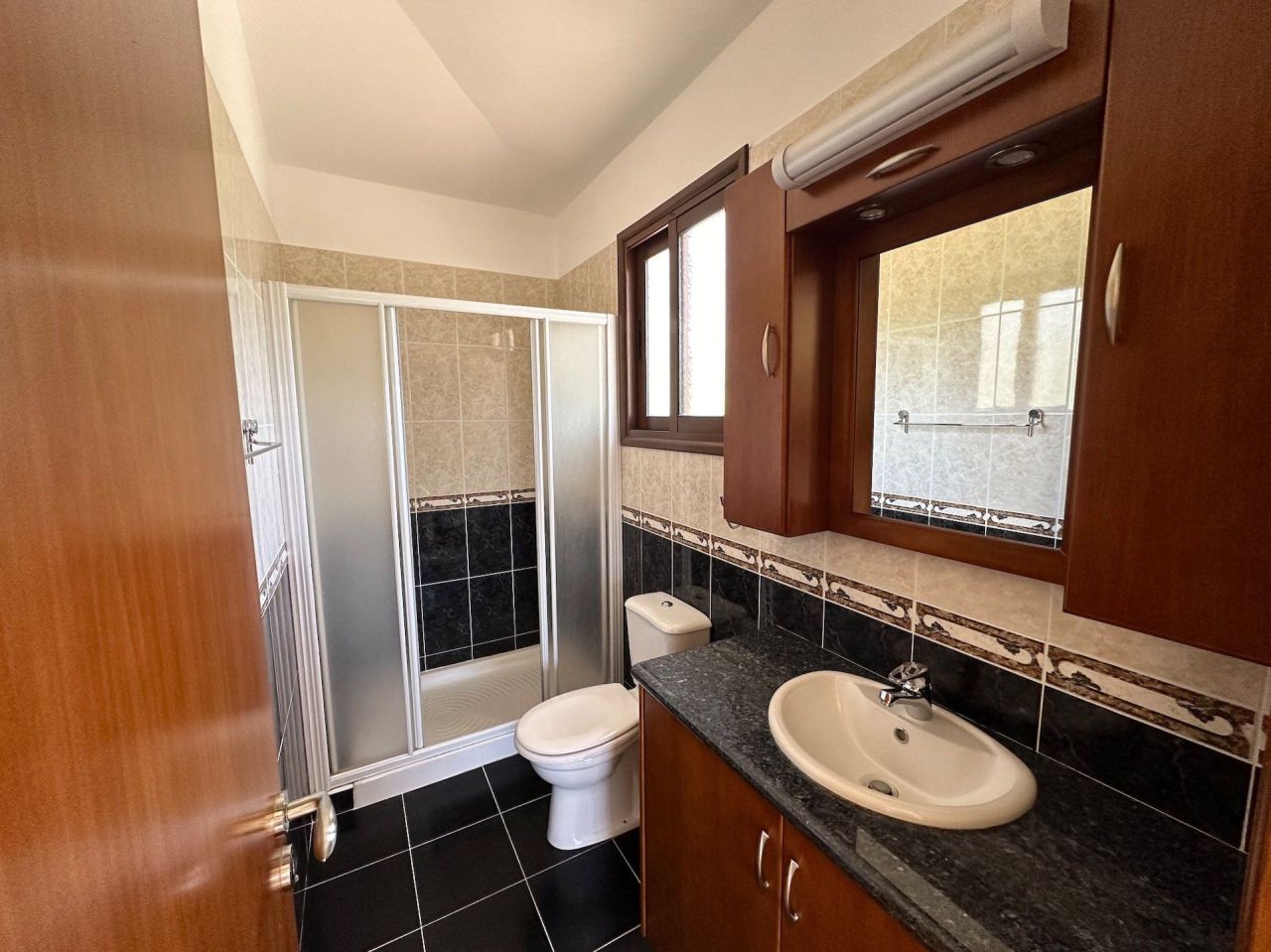 Дом в Хлораке, Кипр, 238 м² - фото 11