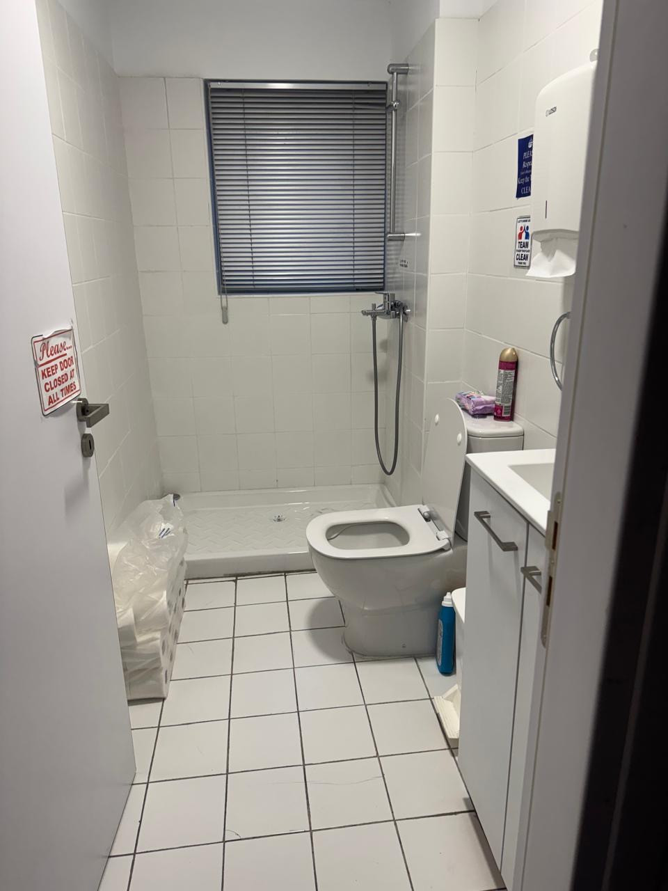 Офис Agia Zoni, Кипр, 250 м² - фото 10