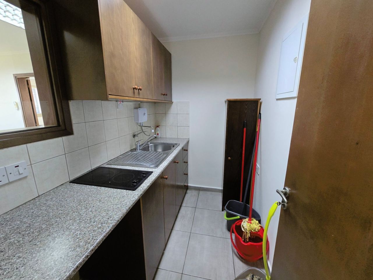 Офис Agia Zoni, Кипр, 173 м² - фото 10