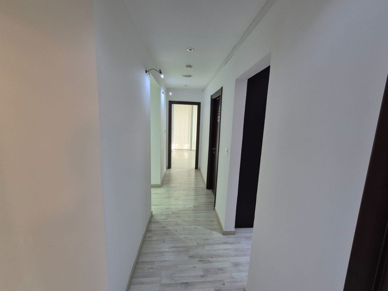 Офис Agia Filaxi, Кипр, 230 м² - фото 13
