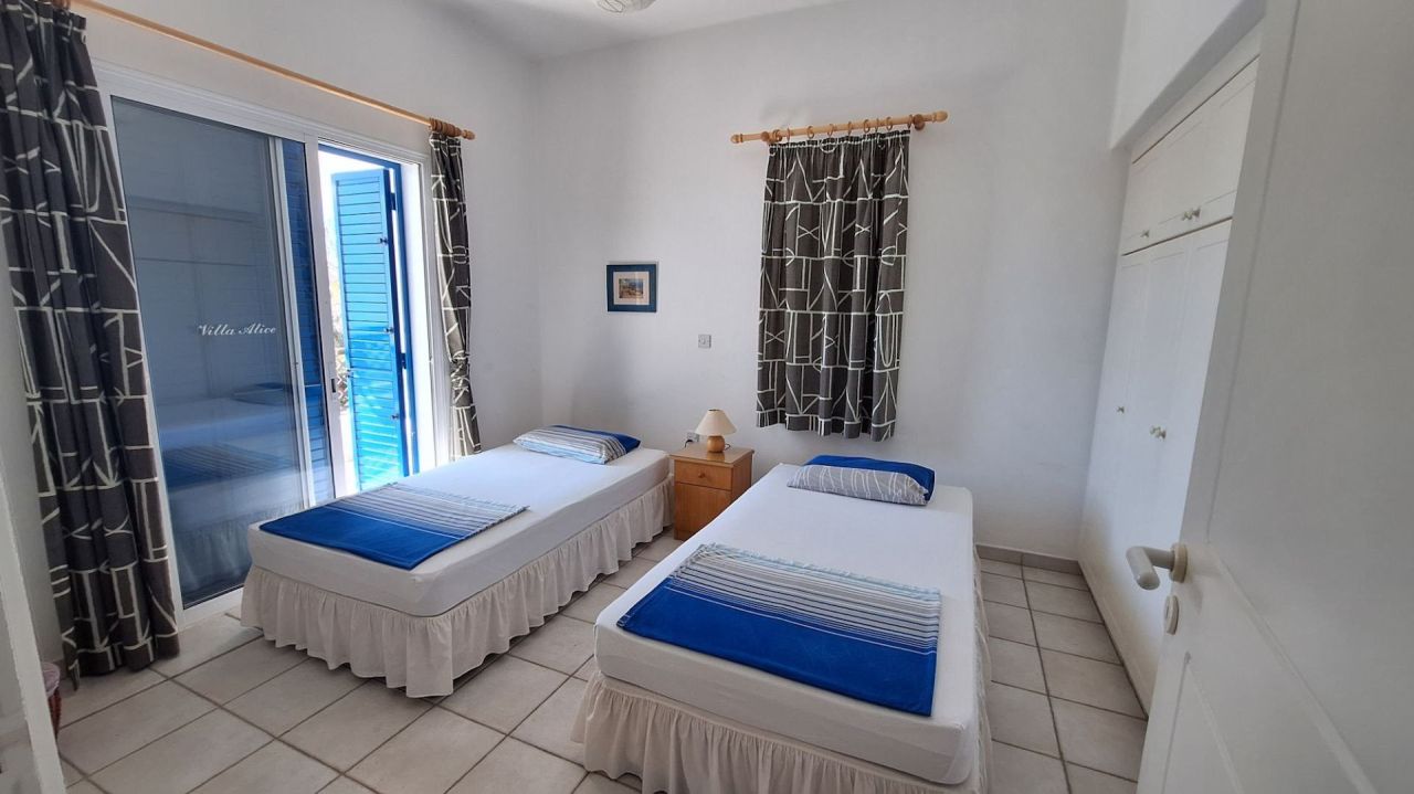 Дом в Хлораке, Кипр, 255 м² - фото 12