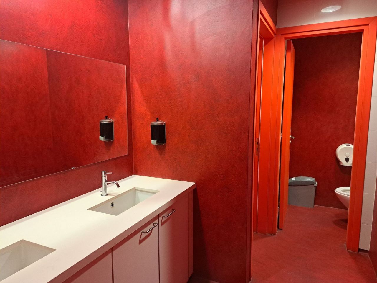 Офис Katholiki, Кипр, 396 м² - фото 11