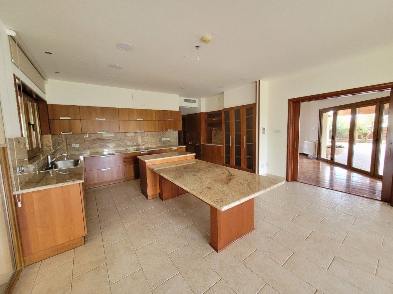 Дом Ekali, Кипр, 700 м² - фото 13