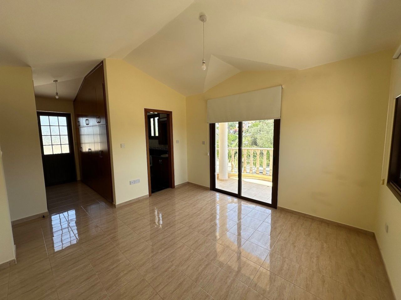 Дом в Хлораке, Кипр, 238 м² - фото 12