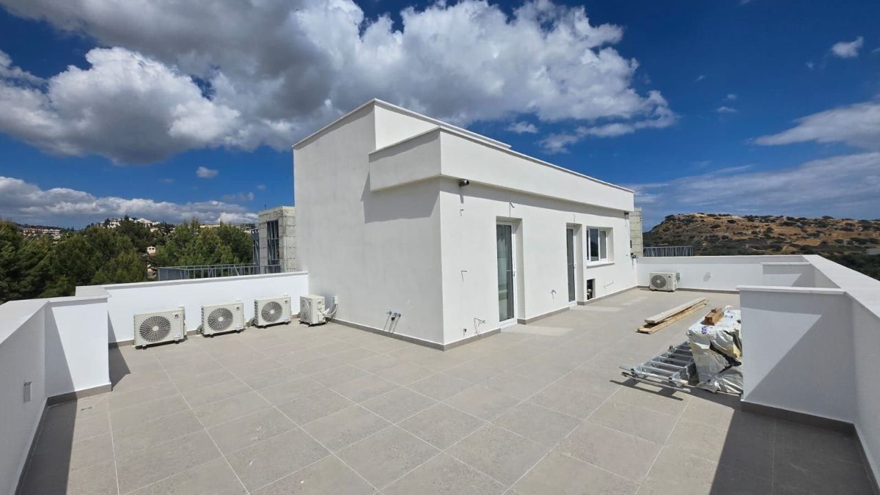 Дом в Агиос Тихоне, Кипр, 500 м² - фото 13