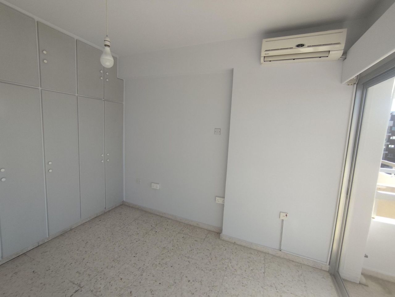 Офис Agia Zoni, Кипр, 90 м² - фото 11