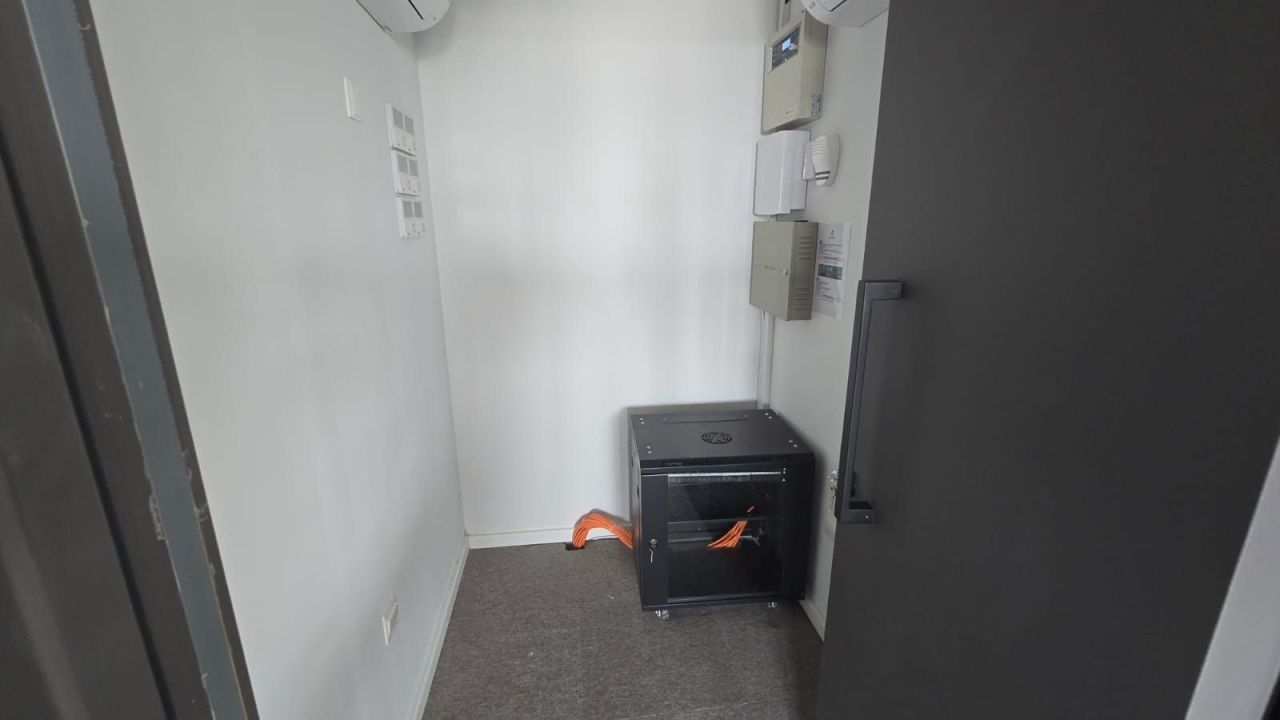 Офис Tsiflikoudia, Кипр, 270 м² - фото 11