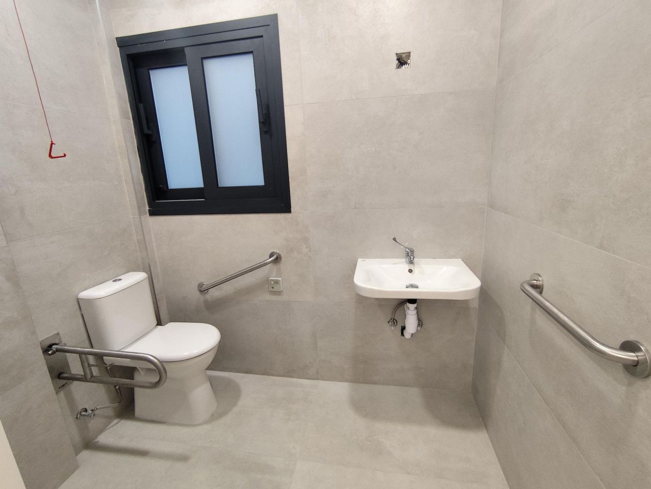 Магазин Apostolos Andreas, Кипр, 250 м² - фото 11