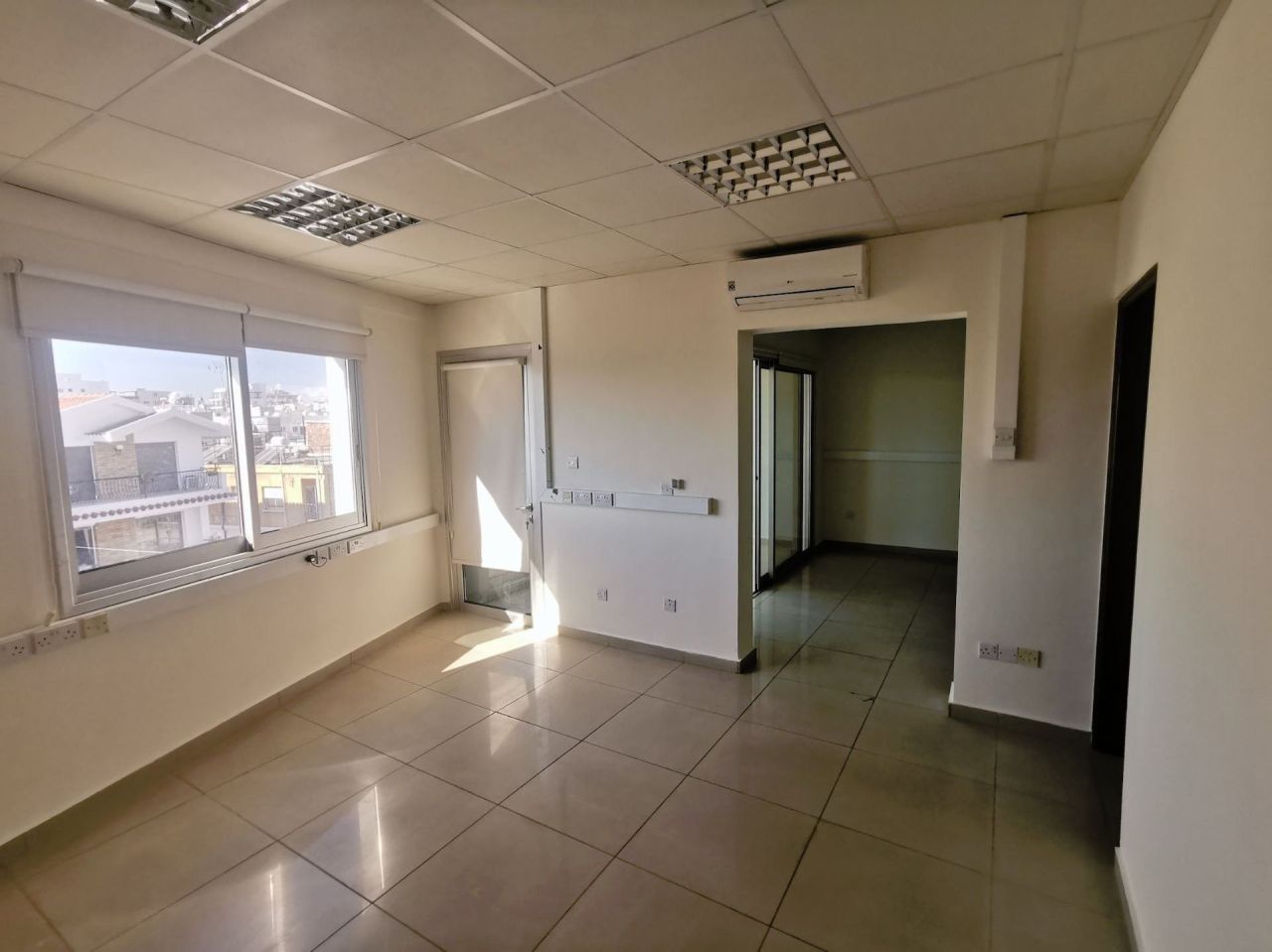 Офис в Меса-Йитонии, Кипр, 95 м² - фото 11