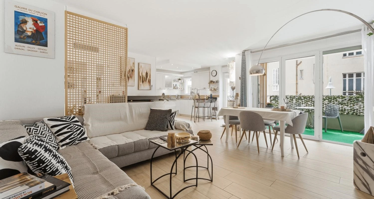 Квартира в Каннах, Франция, 104 м² - фото 1