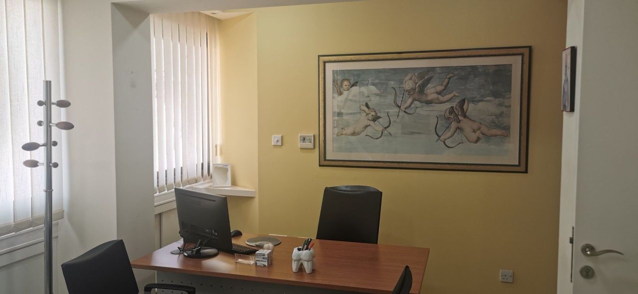 Офис Agia Zoni, Кипр, 75 м² - фото 12