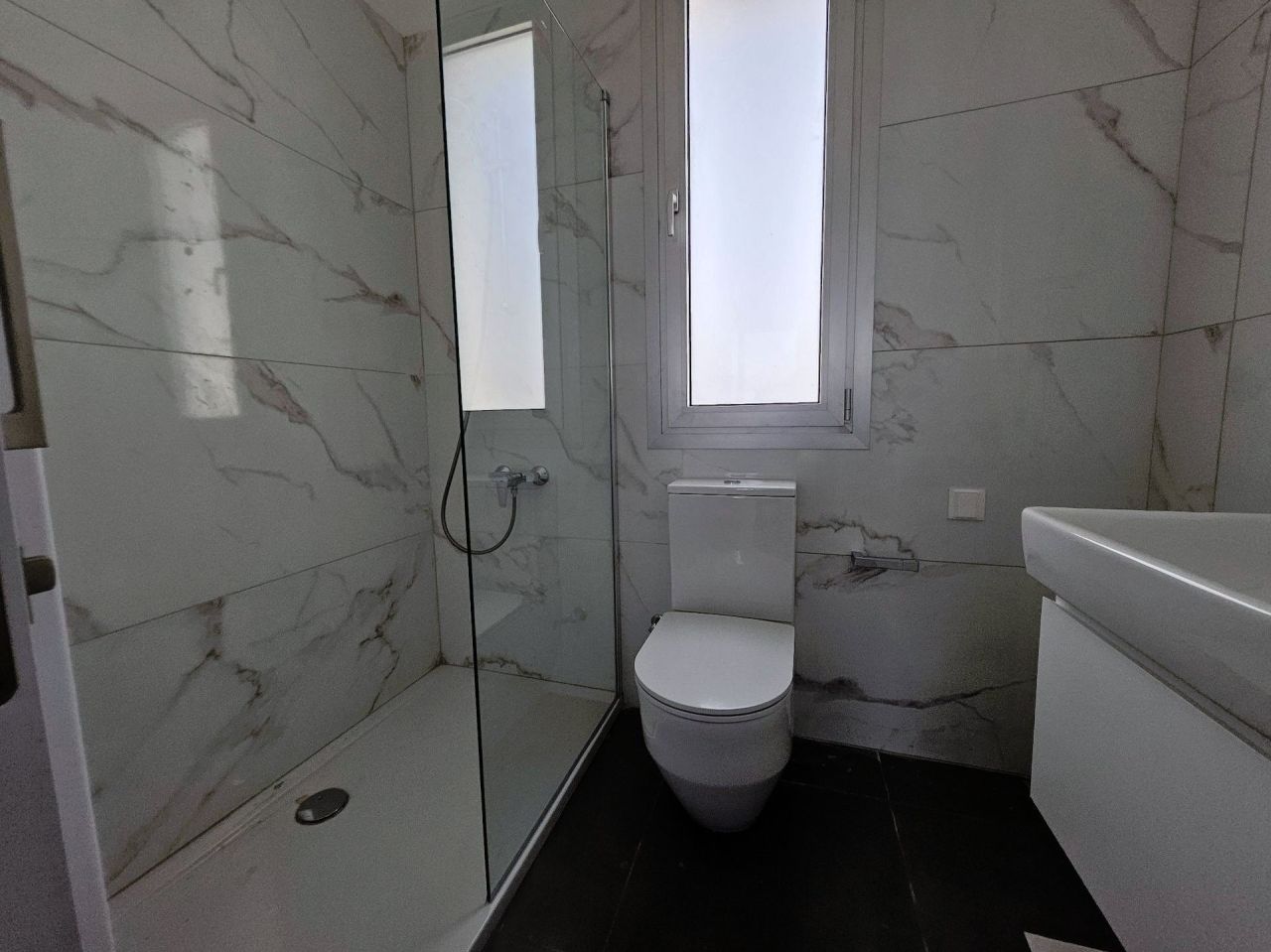 Апартаменты в Агиос Спиридоне, Кипр, 154 м² - фото 14