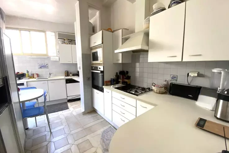 Квартира в Каннах, Франция, 65 м² - фото 1