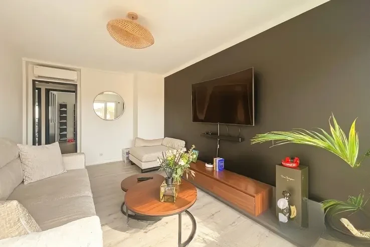 Квартира в Каннах, Франция, 43 м² - фото 1