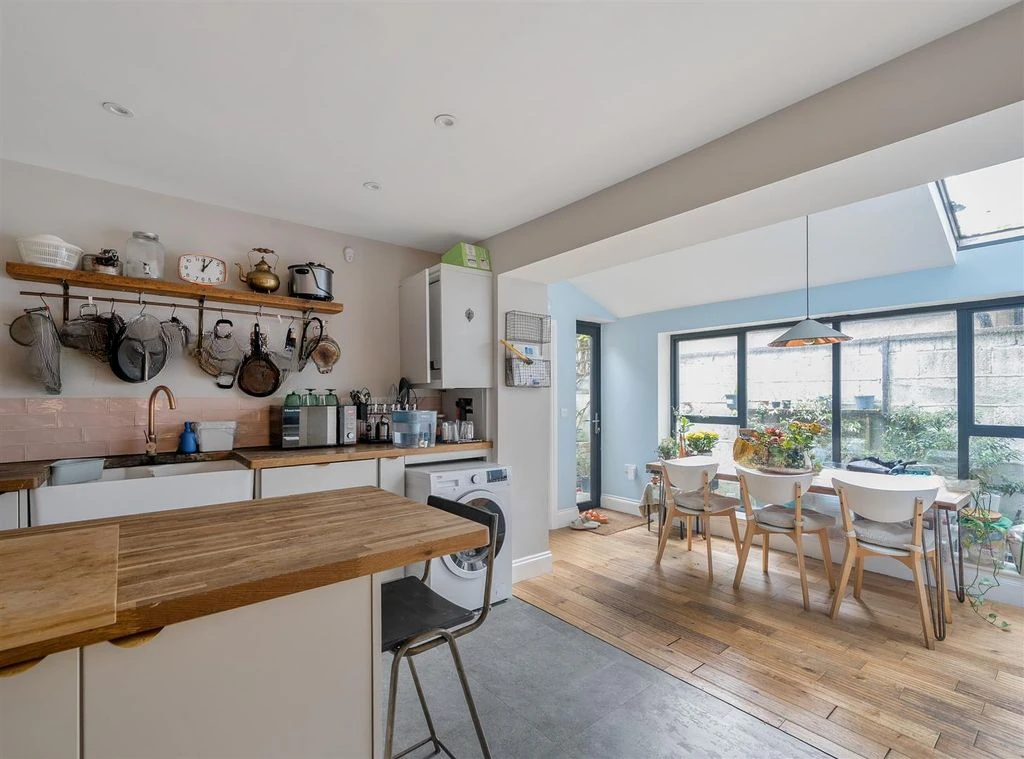 Квартира в Лондоне, Великобритания, 80 м² - фото 2