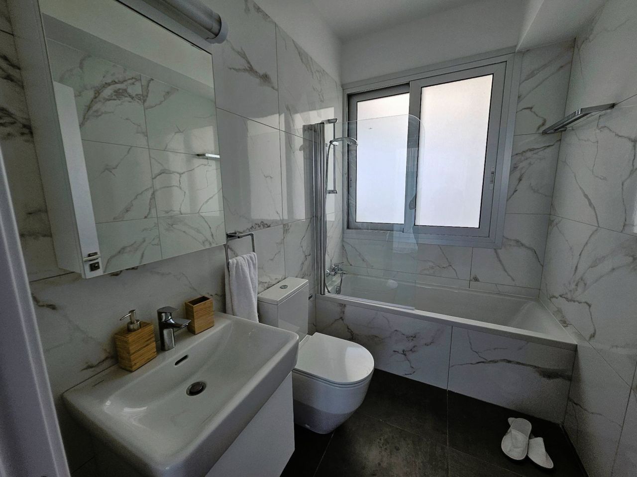 Апартаменты в Агиос Спиридоне, Кипр, 154 м² - фото 15