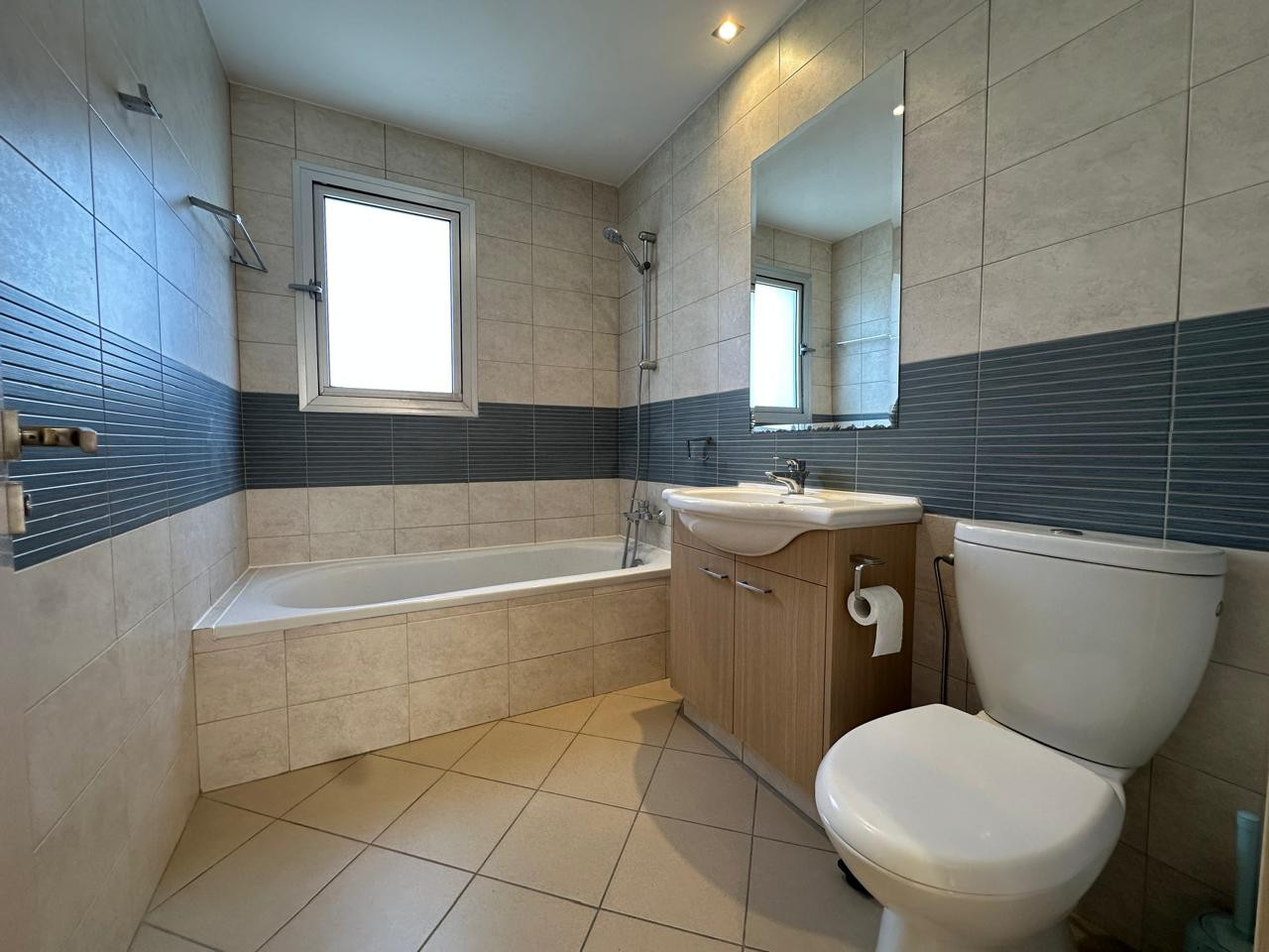 Апартаменты в Айос-Атанасиосе, Кипр, 125 м² - фото 15