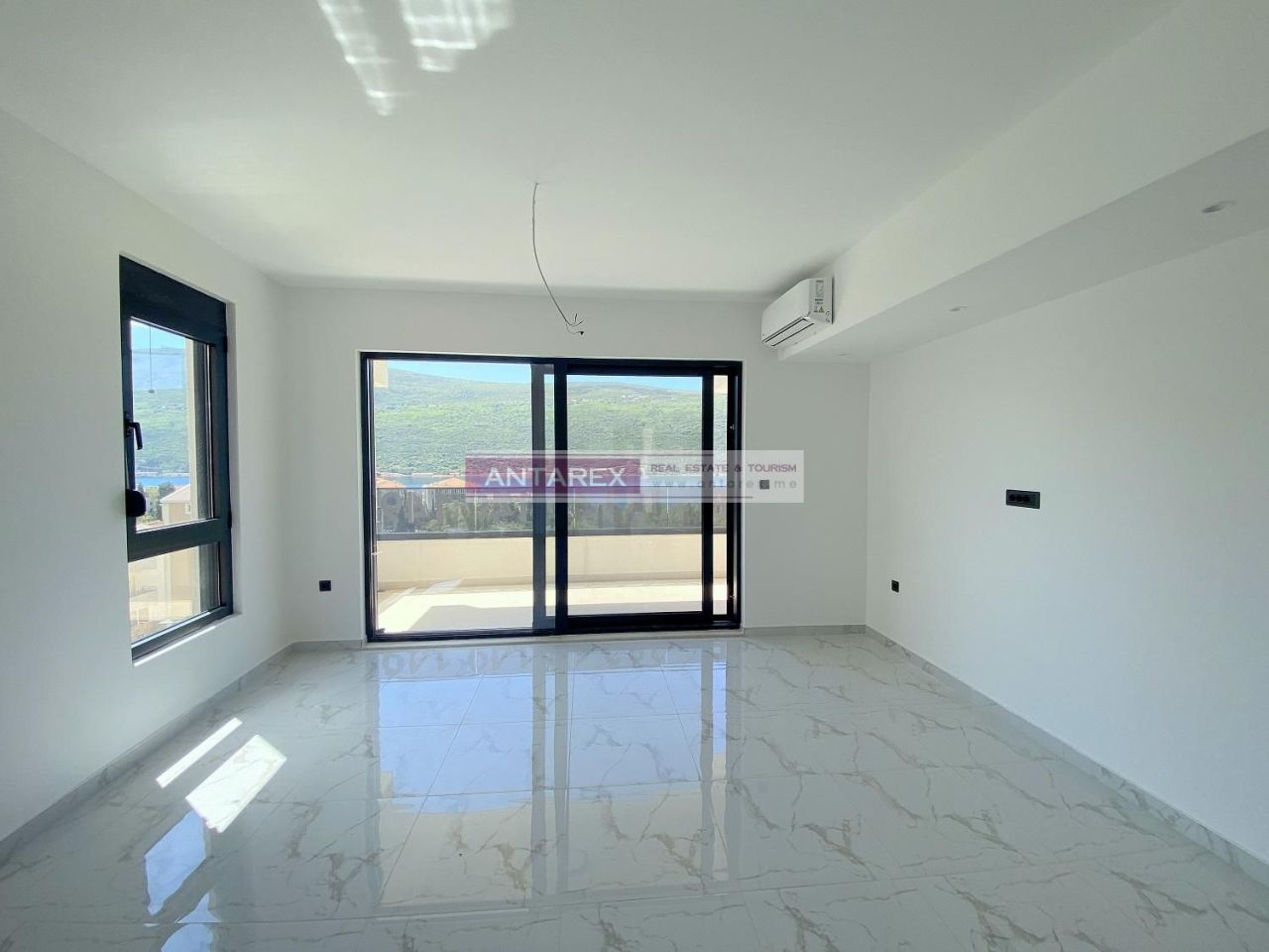 Апартаменты в Кумборе, Черногория, 72 м² - фото 3