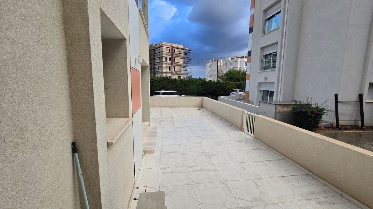 Апартаменты Agios Tychon - Tourist Area, Кипр, 100 м² - фото 12